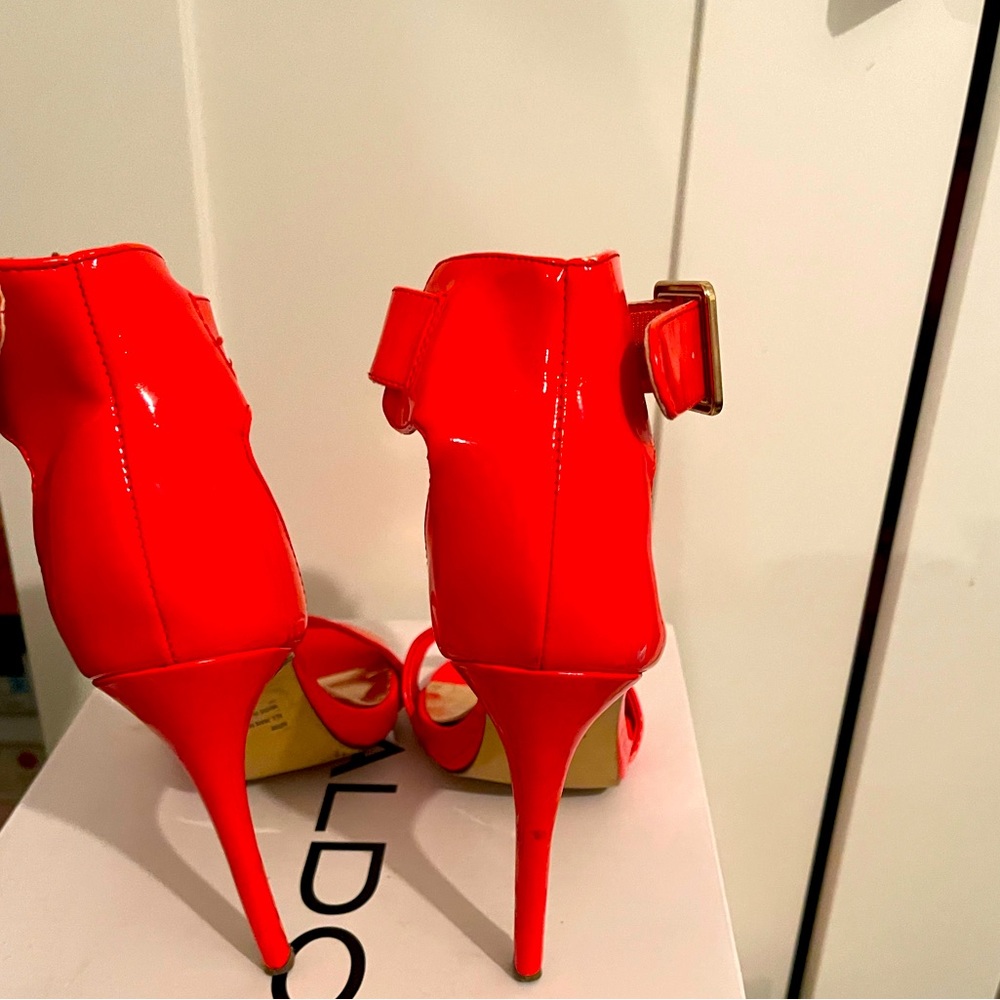 Tangerine Fun Heels - Picture 3 of 5
